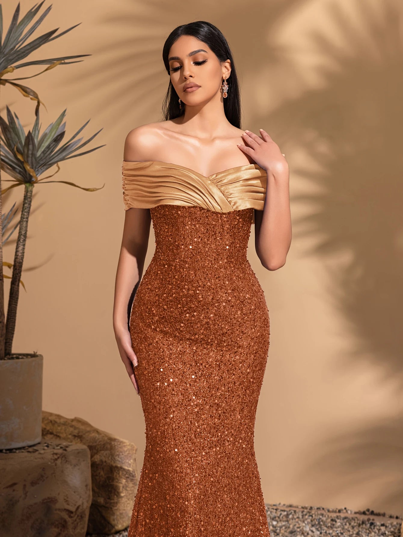 Off-The-Shoulder Pleated Hip-Hugging Dress
