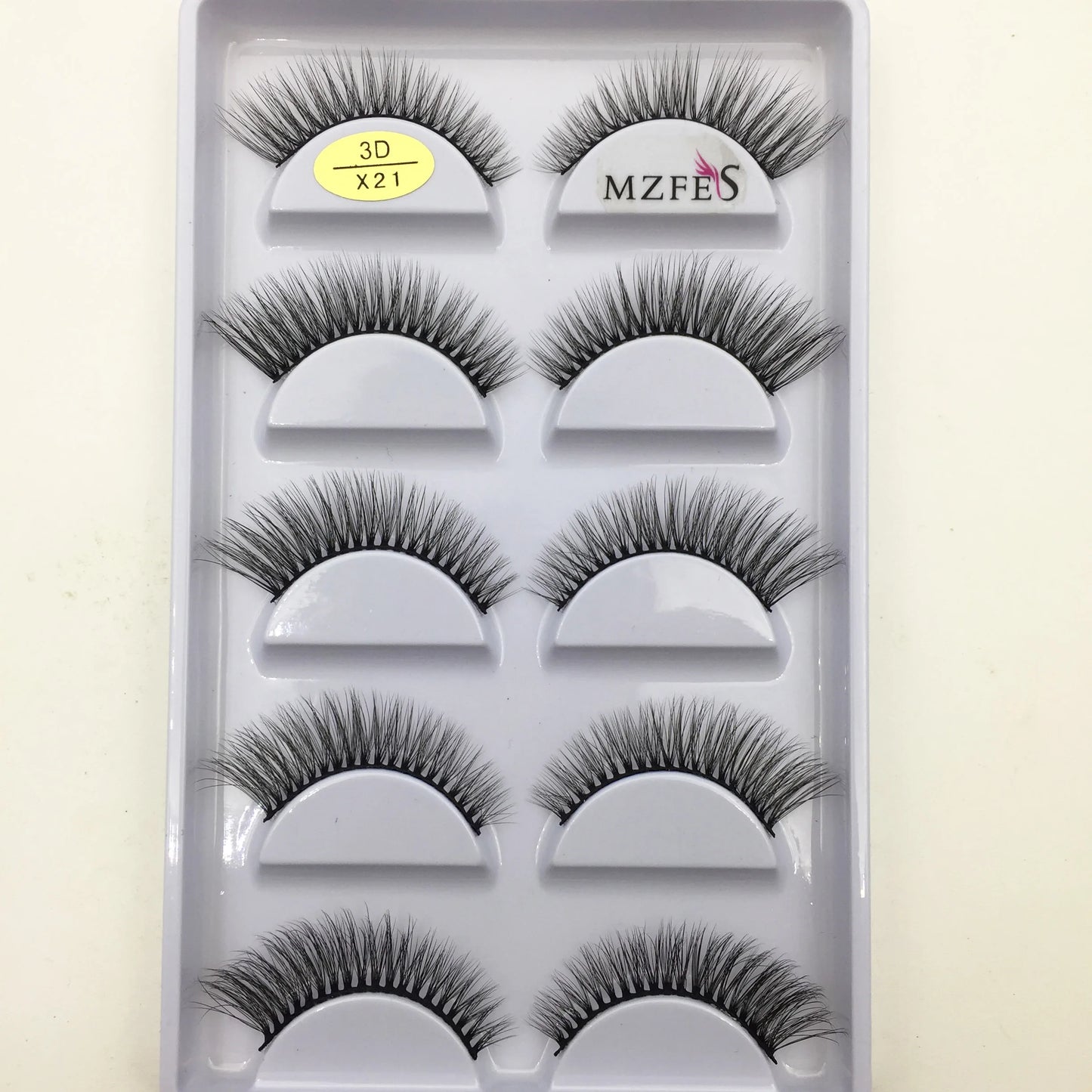 Crisscross Wispy Strip Lashes