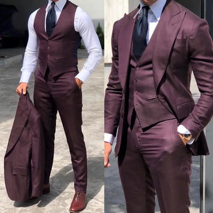 Classy Three-Piece Bridegroom Tuxedo