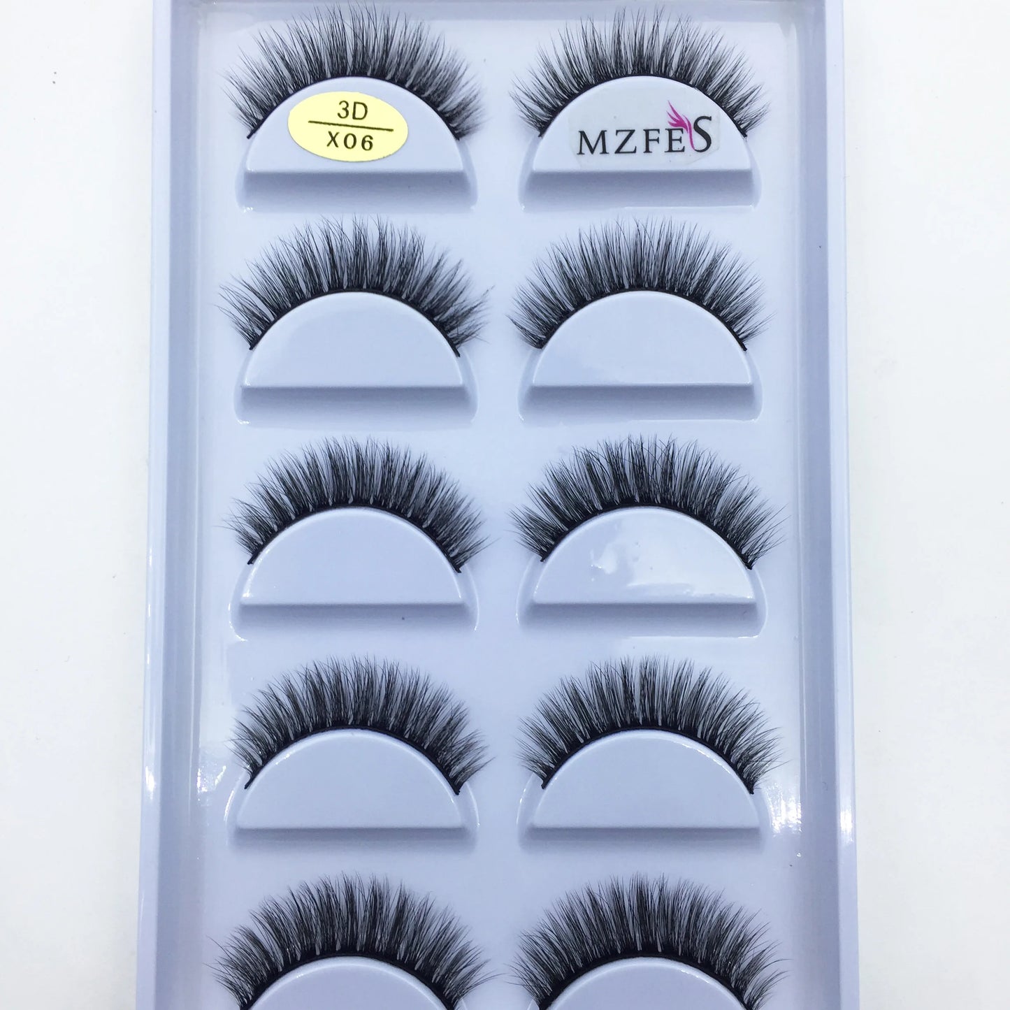 Crisscross Wispy Strip Lashes
