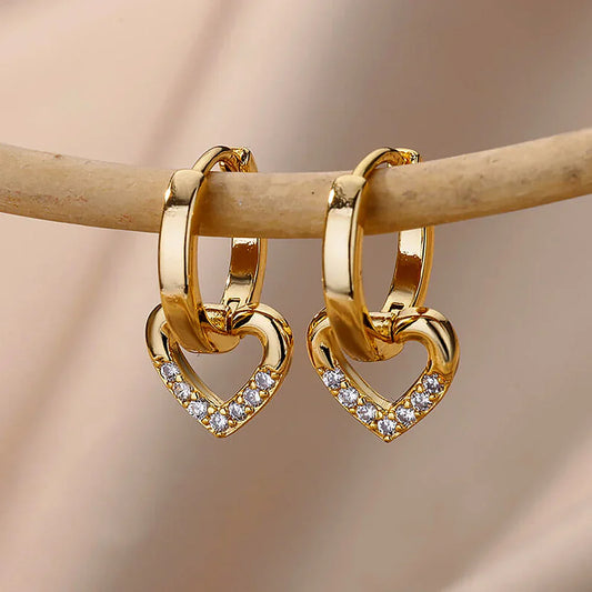 Hollow zircon heart earrings
