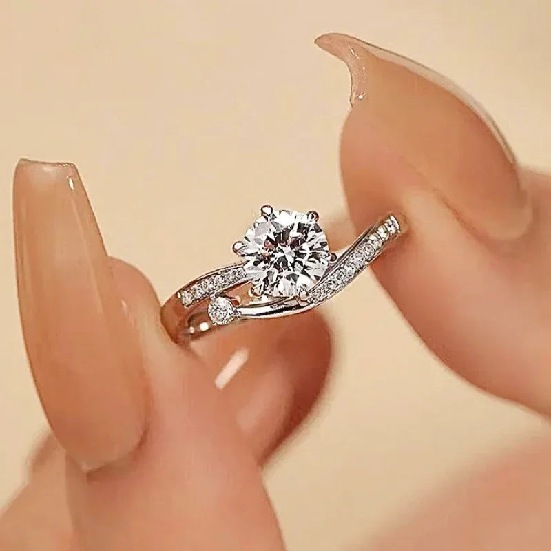 Zircon Prong Wedding Band