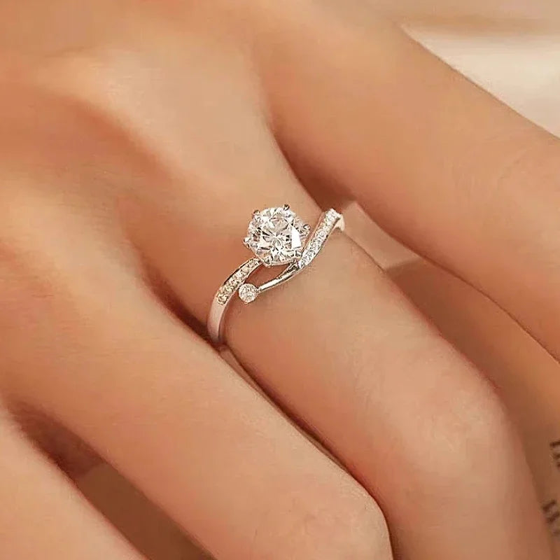 Zircon Prong Wedding Band
