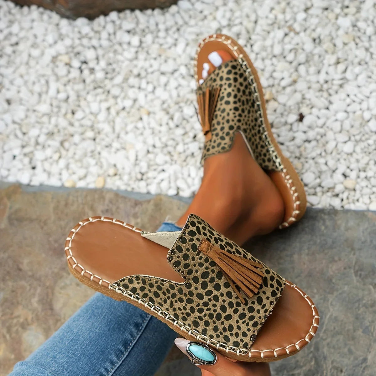 Leopard Retro PU Slide Slippers