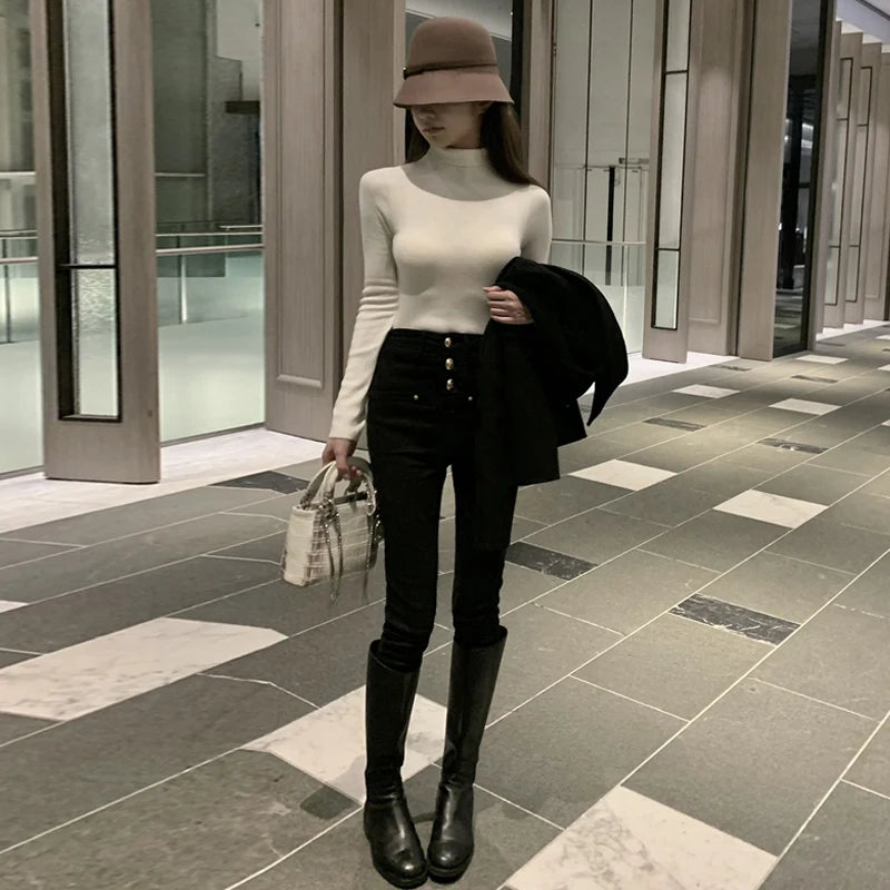 White Low-Waist Skinny Jeans