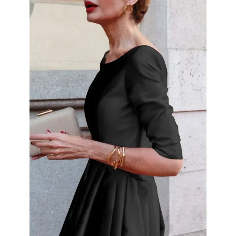 Elegant Pleated Midi Dress