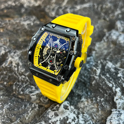 Tonneau Quartz Watch
