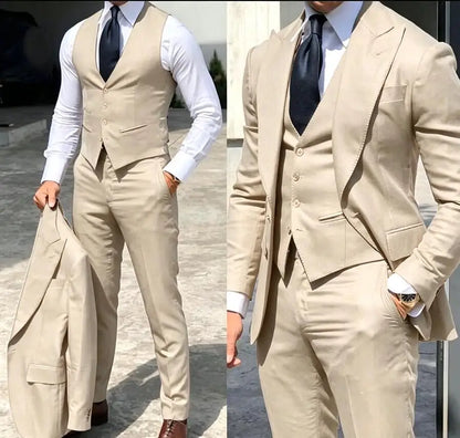 Classy Three-Piece Bridegroom Tuxedo