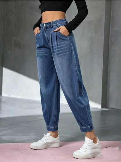 Relaxed Faded Jeans