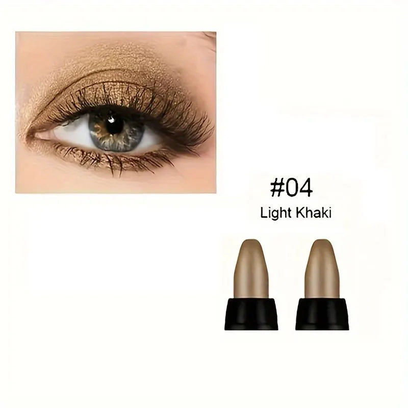 Pearlescent glitter eyeliner