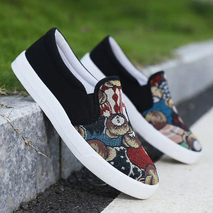 Slip-On Round-Toe Casual Sneakers