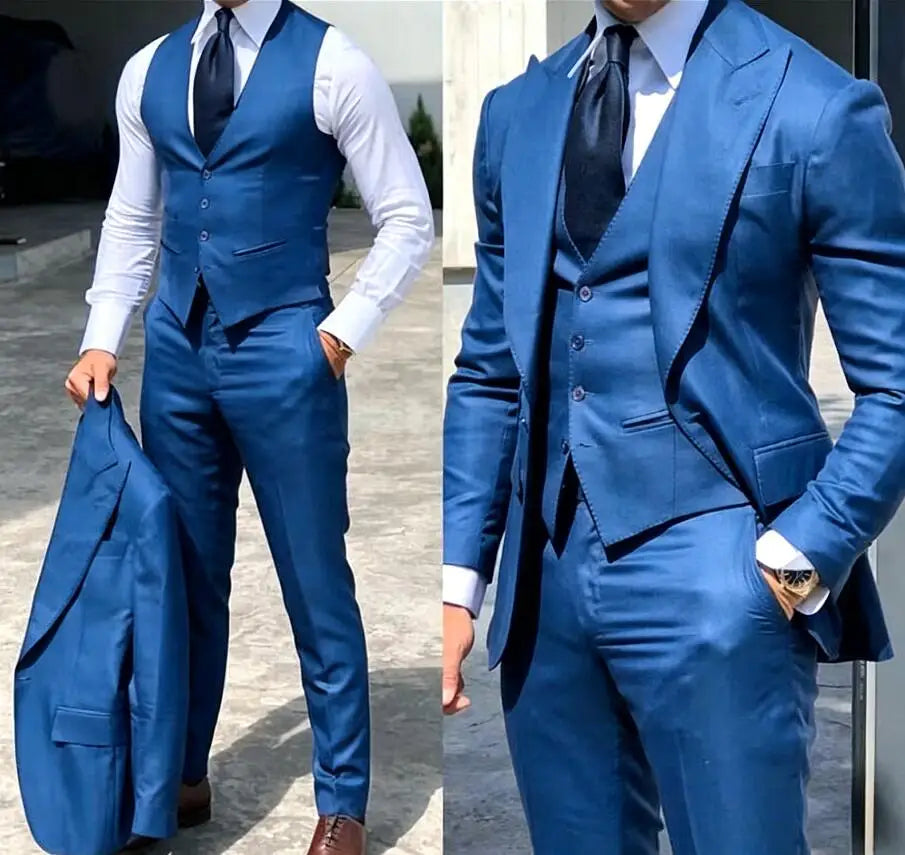 Classy Three-Piece Bridegroom Tuxedo