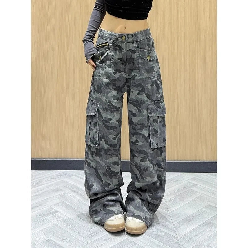 Camouflage Multi-Pocket Work Pants