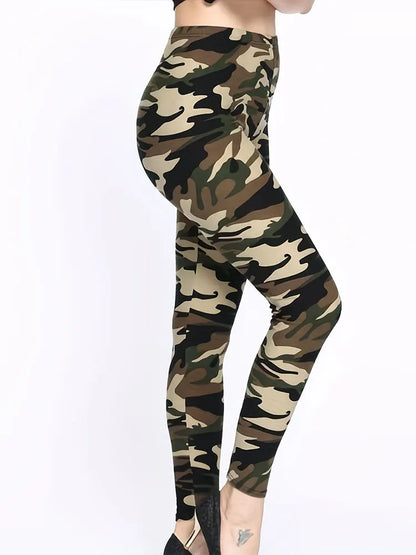 Camouflage Low-Waist Cropped Leggings
