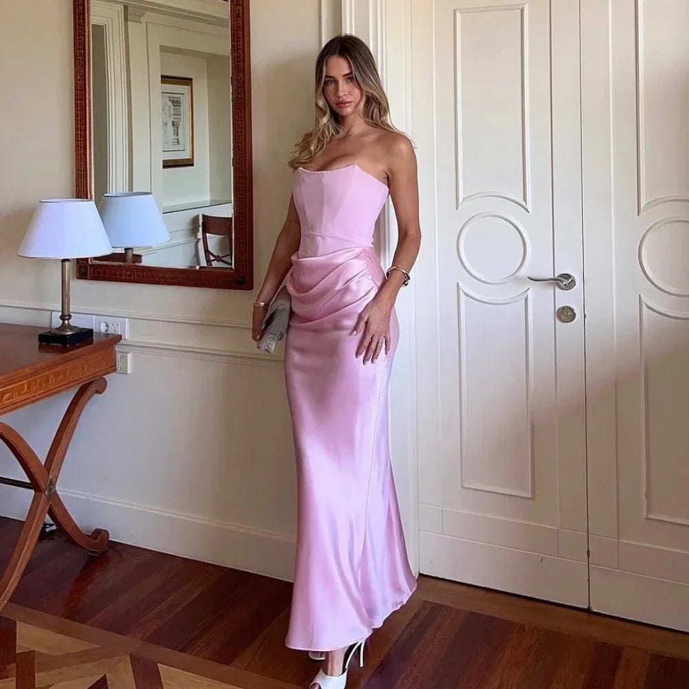 Elegant Strapless Satin Evening Dress