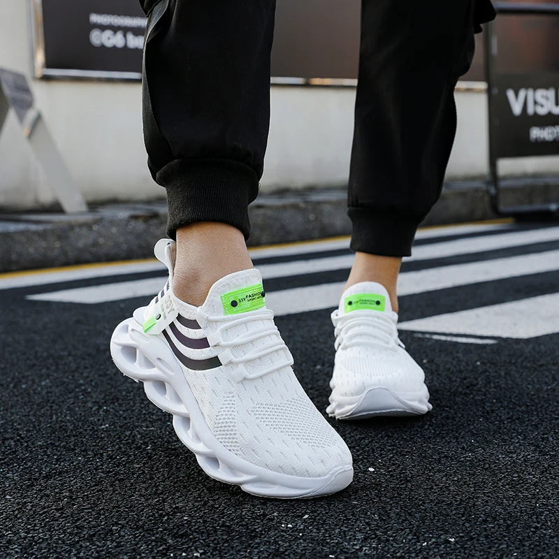 Vulcanized Mesh Jogging Sneakers