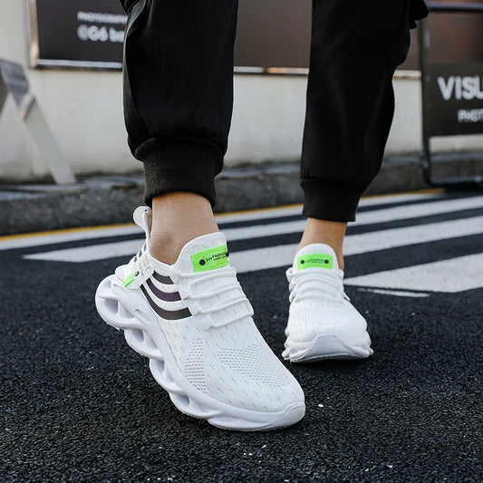 Vulcanized Mesh Jogging Sneakers