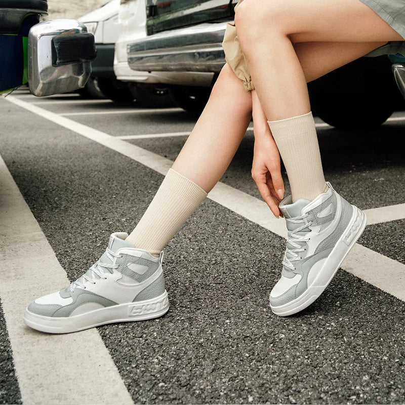 Xtep Skateboarding High-Top Sneakers