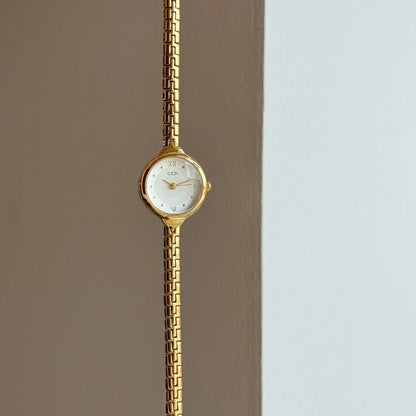 Retro Round Watch