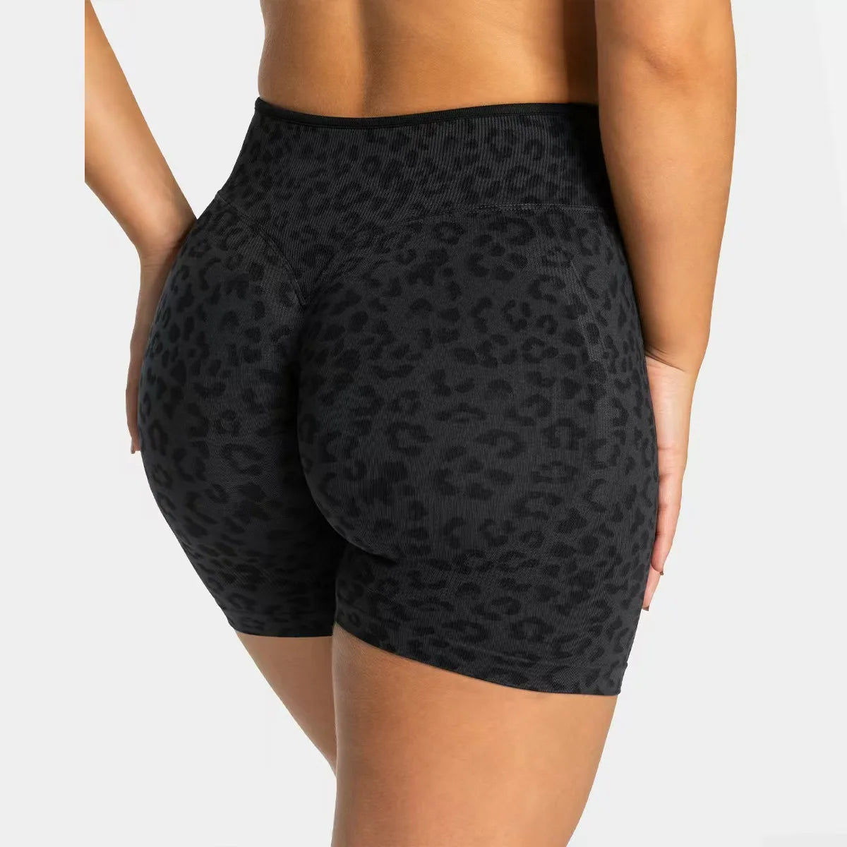 Leopard Seamless Yoga Shorts