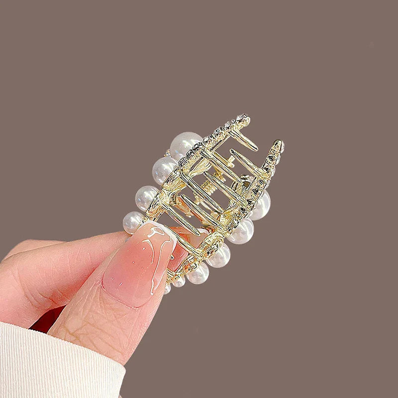 Pearl Geometric Hair Clip