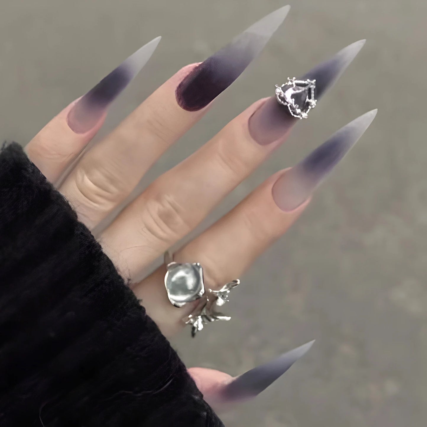 Gothic Y2K Press On Nails