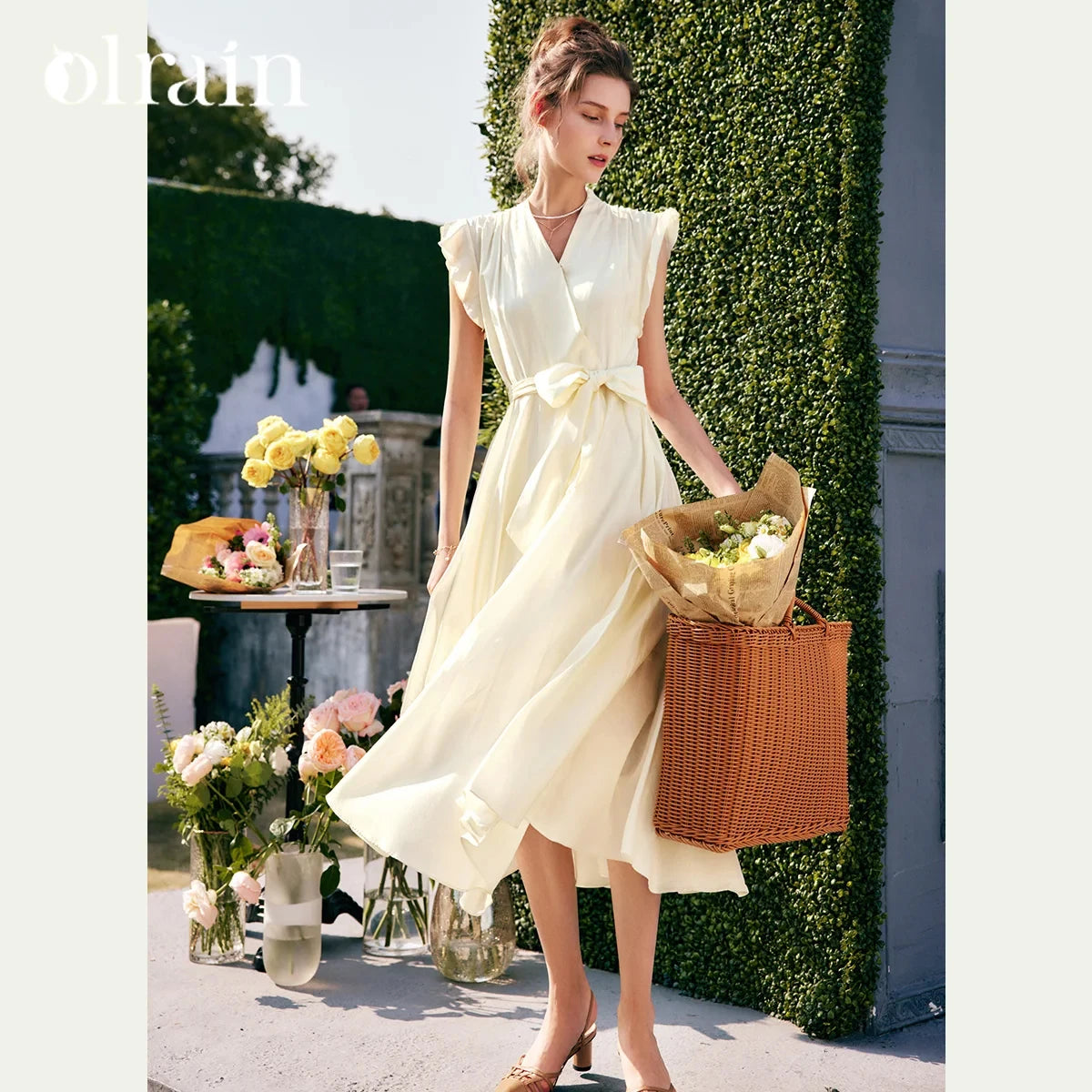 Flying-Sleeve V-Neck Midi Dress