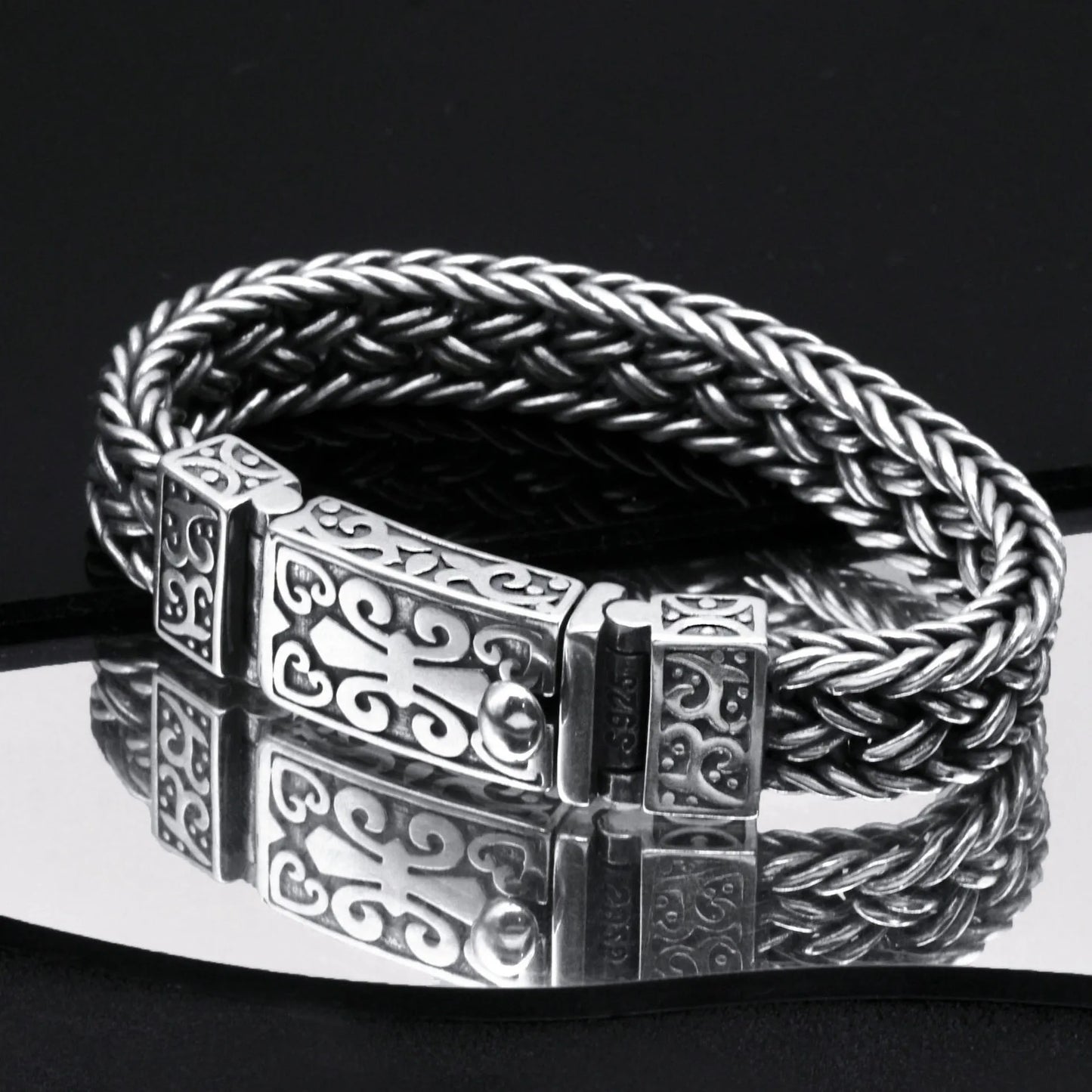 Vintage Geometric Toggle Bracelet