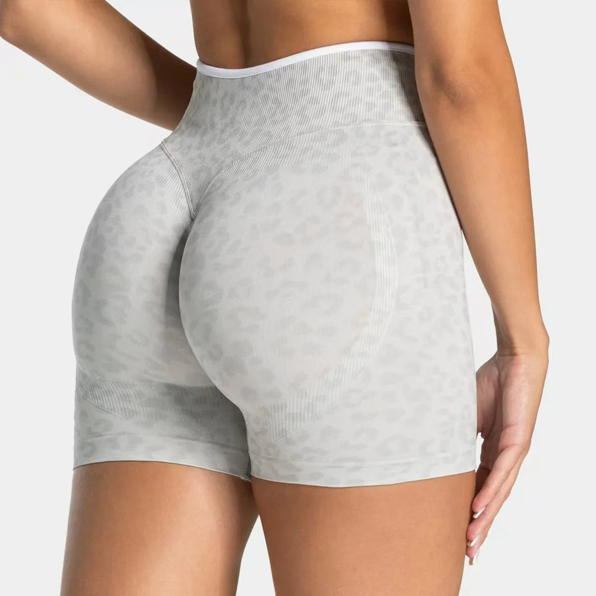 Leopard Seamless Yoga Shorts