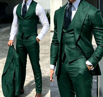 Classy Three-Piece Bridegroom Tuxedo