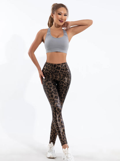 Skin-Tight Leopard Print Leggings